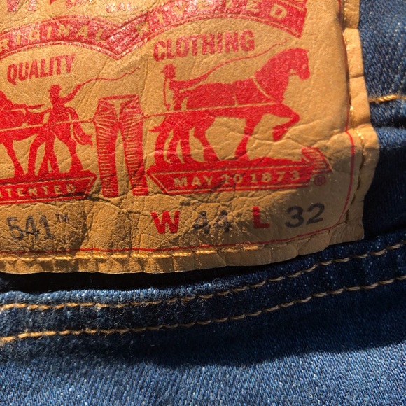 Levi’s blue jeans - Picture 3 of 4
